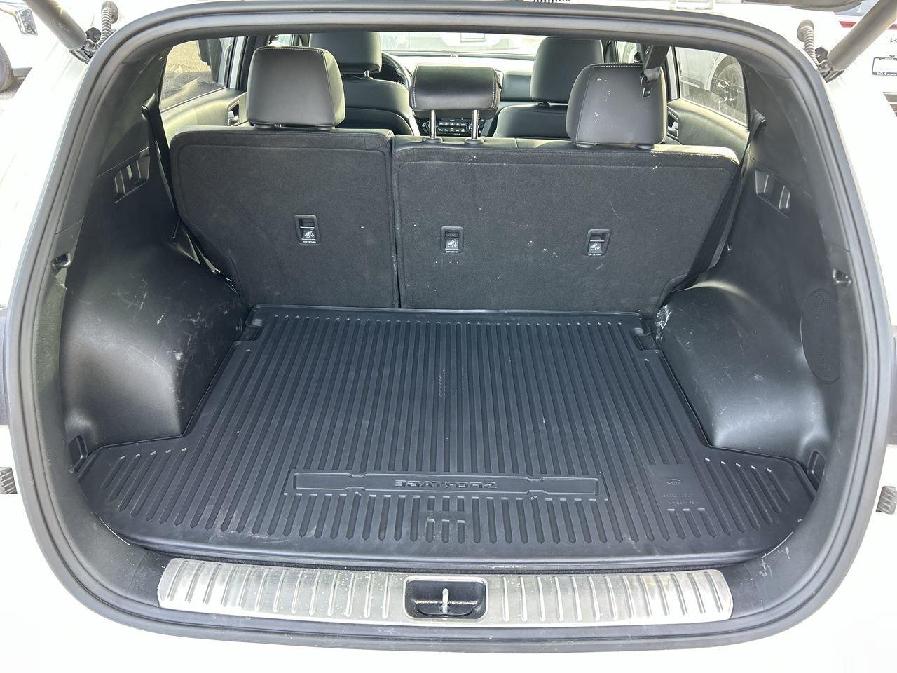 2022 Kia Sportage SX 2 Tire Sets   Harman Kardon Spkrs   Lthr Seats Photo