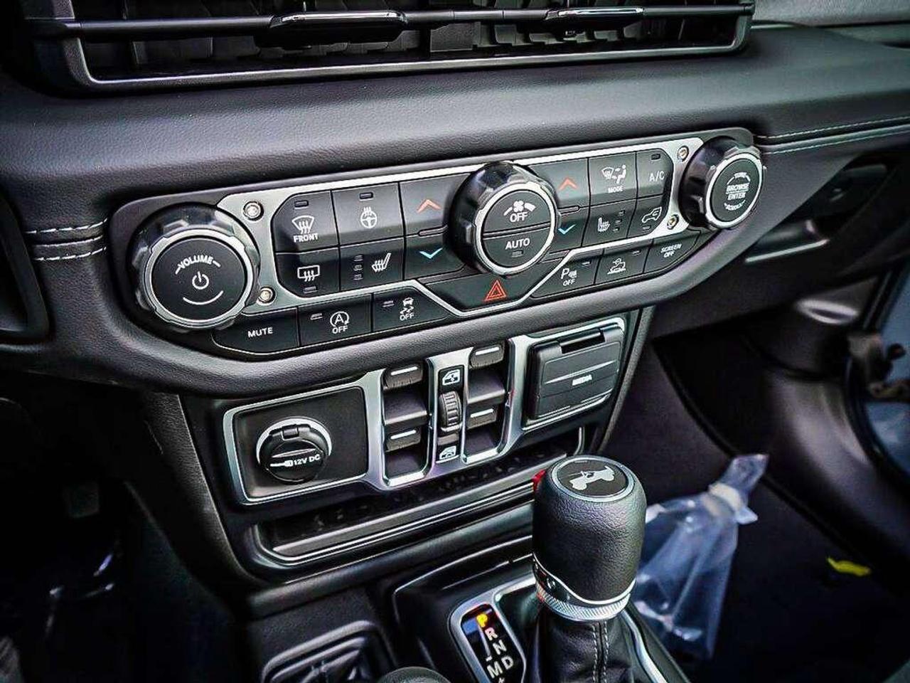2026 Jeep Wrangler  Photo