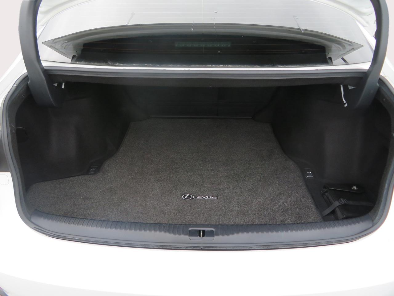 2020 Lexus IS IS 300 AWD Photo