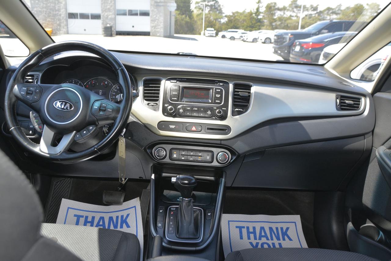 2015 Kia Rondo 4DR WGN AUTO LX Photo