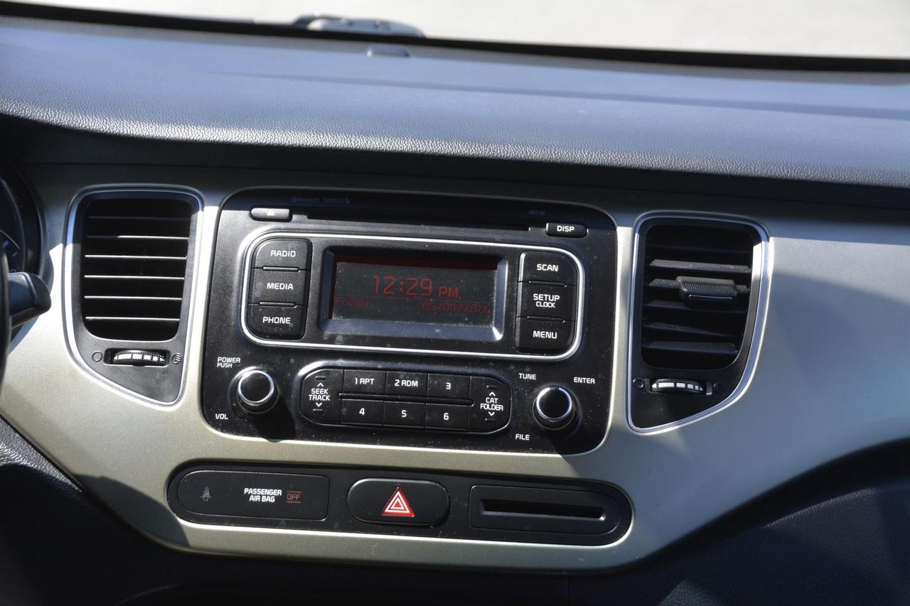 2015 Kia Rondo 4DR WGN AUTO LX Photo