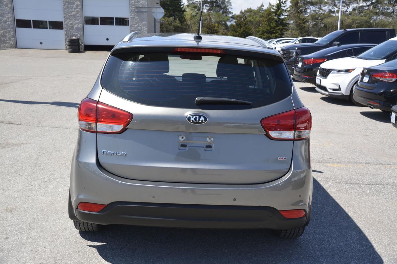 2015 Kia Rondo 4DR WGN AUTO LX Photo