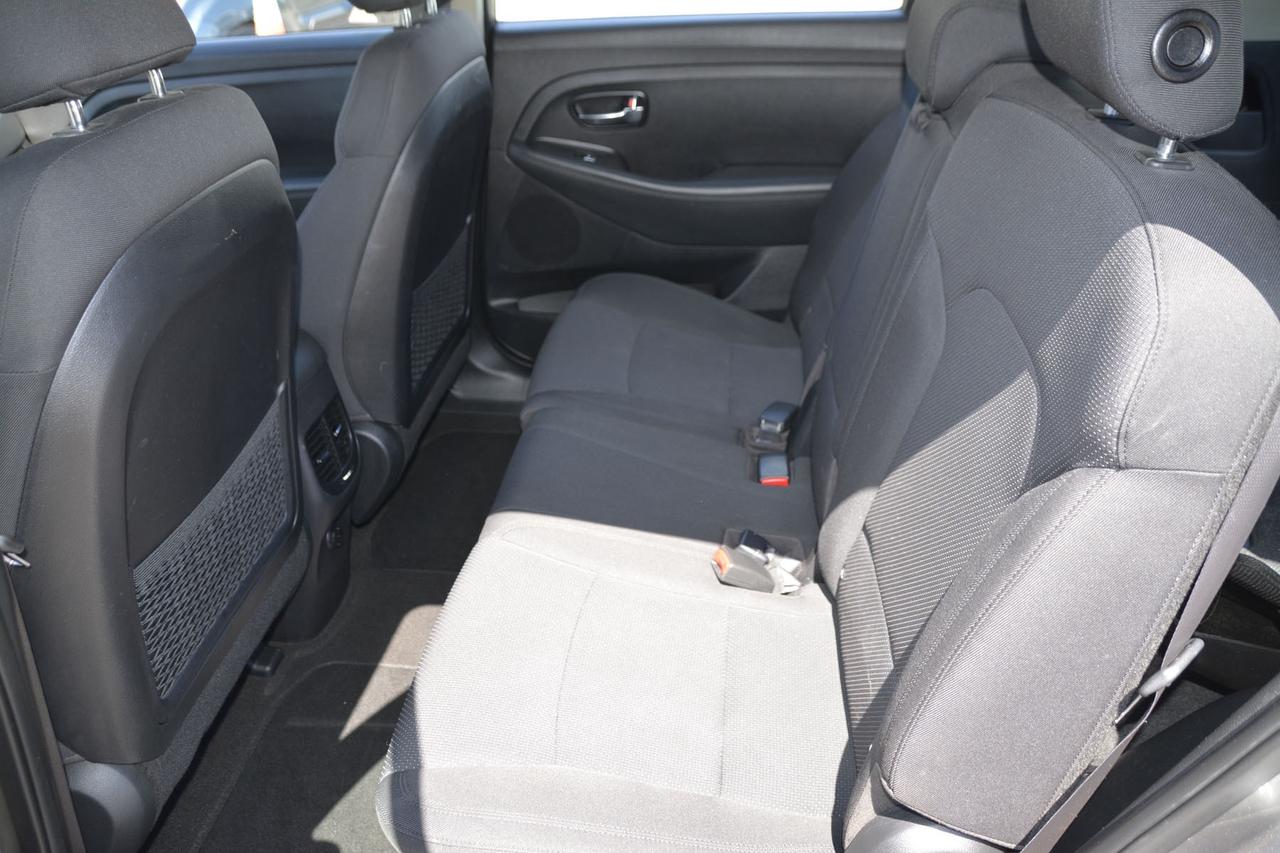 2015 Kia Rondo 4DR WGN AUTO LX Photo