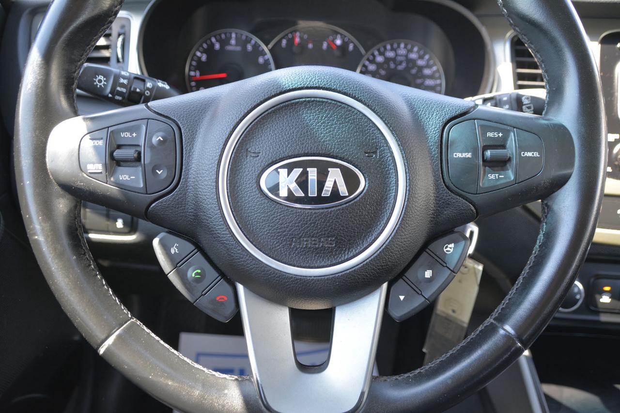 2015 Kia Rondo 4DR WGN AUTO LX Photo