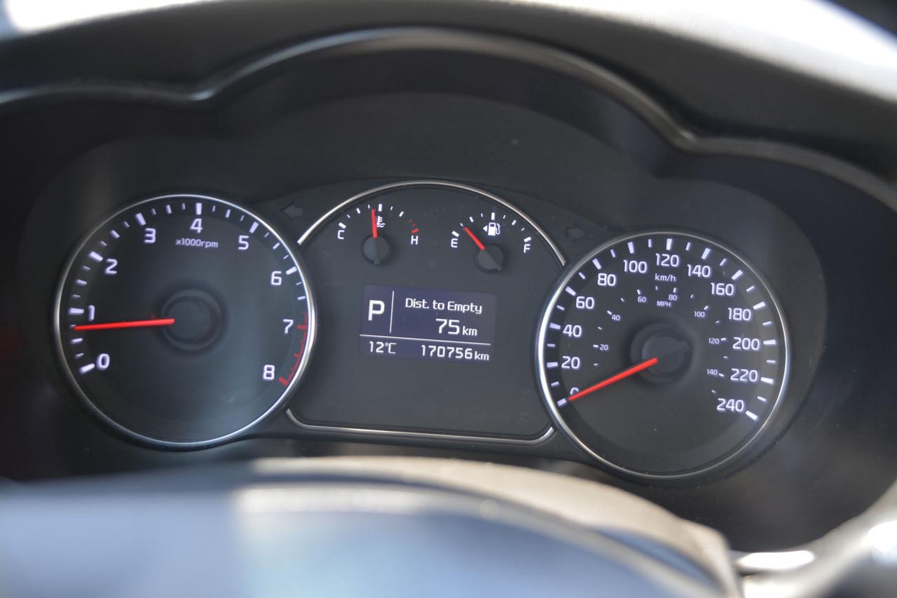 2015 Kia Rondo 4DR WGN AUTO LX Photo