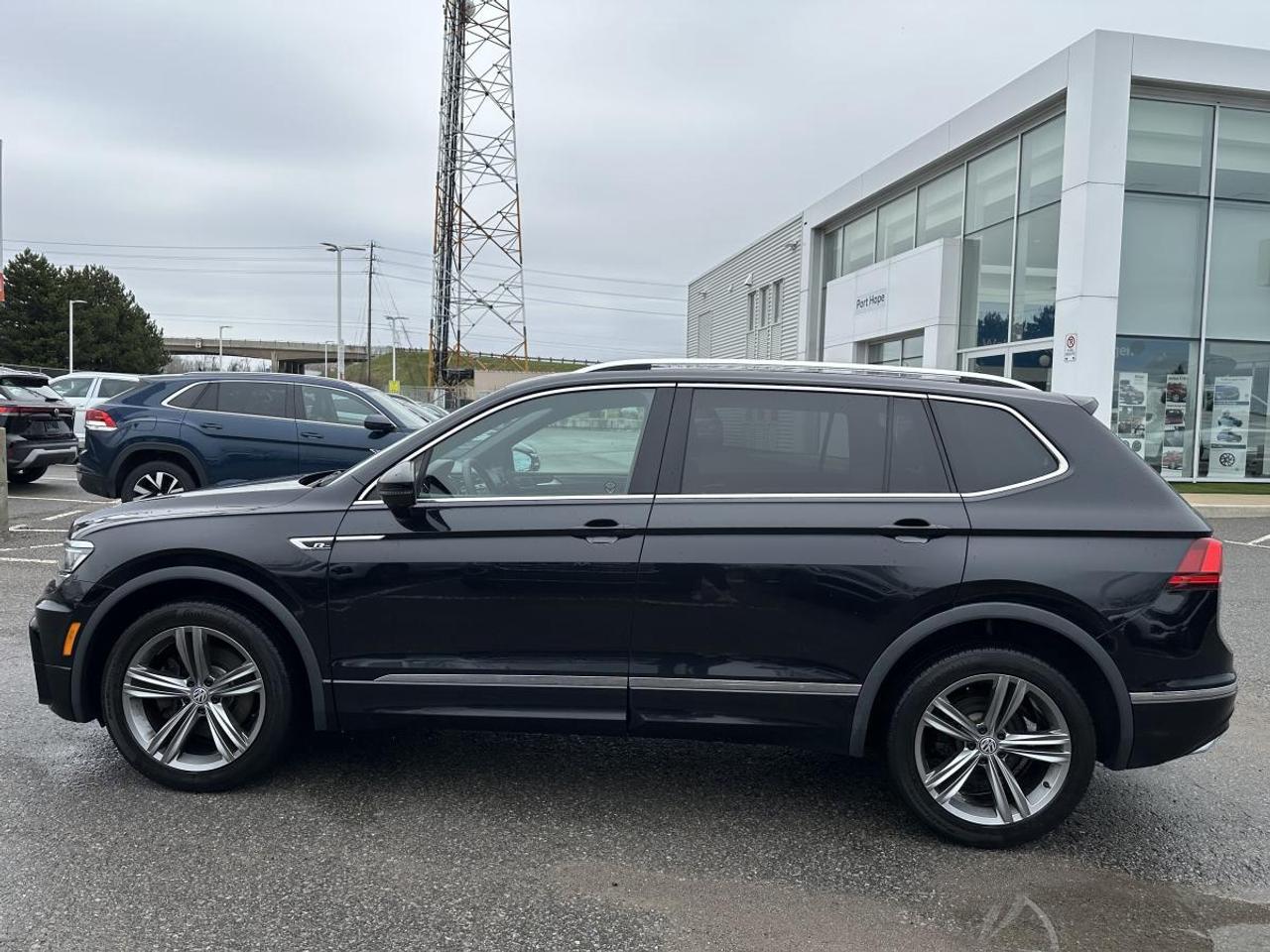 2018 Volkswagen Tiguan Highline 4MOTION AWD - 1 OWNER Photo