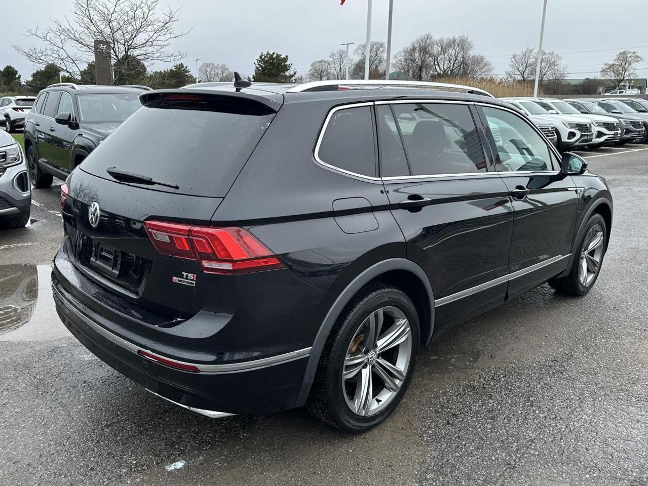 2018 Volkswagen Tiguan Highline 4MOTION AWD - 1 OWNER Photo