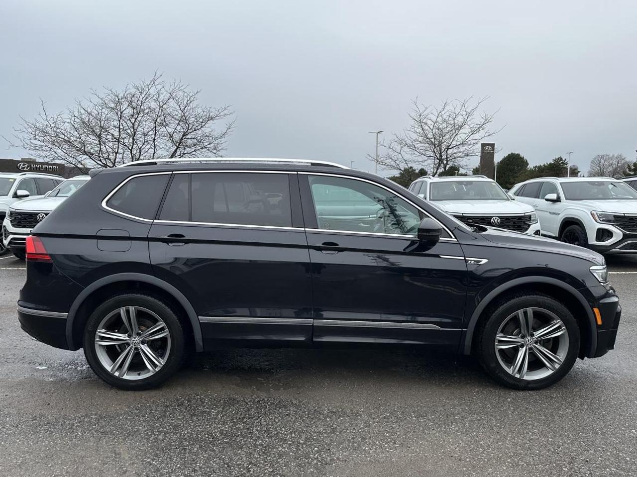2018 Volkswagen Tiguan Highline 4MOTION AWD - 1 OWNER Photo