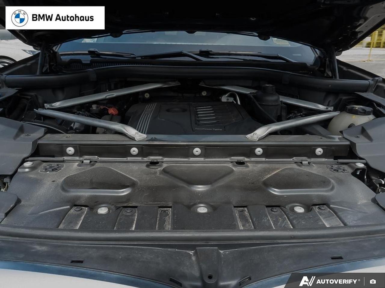 2020 BMW X6 xDrive40i Sports Activity Coupe Photo
