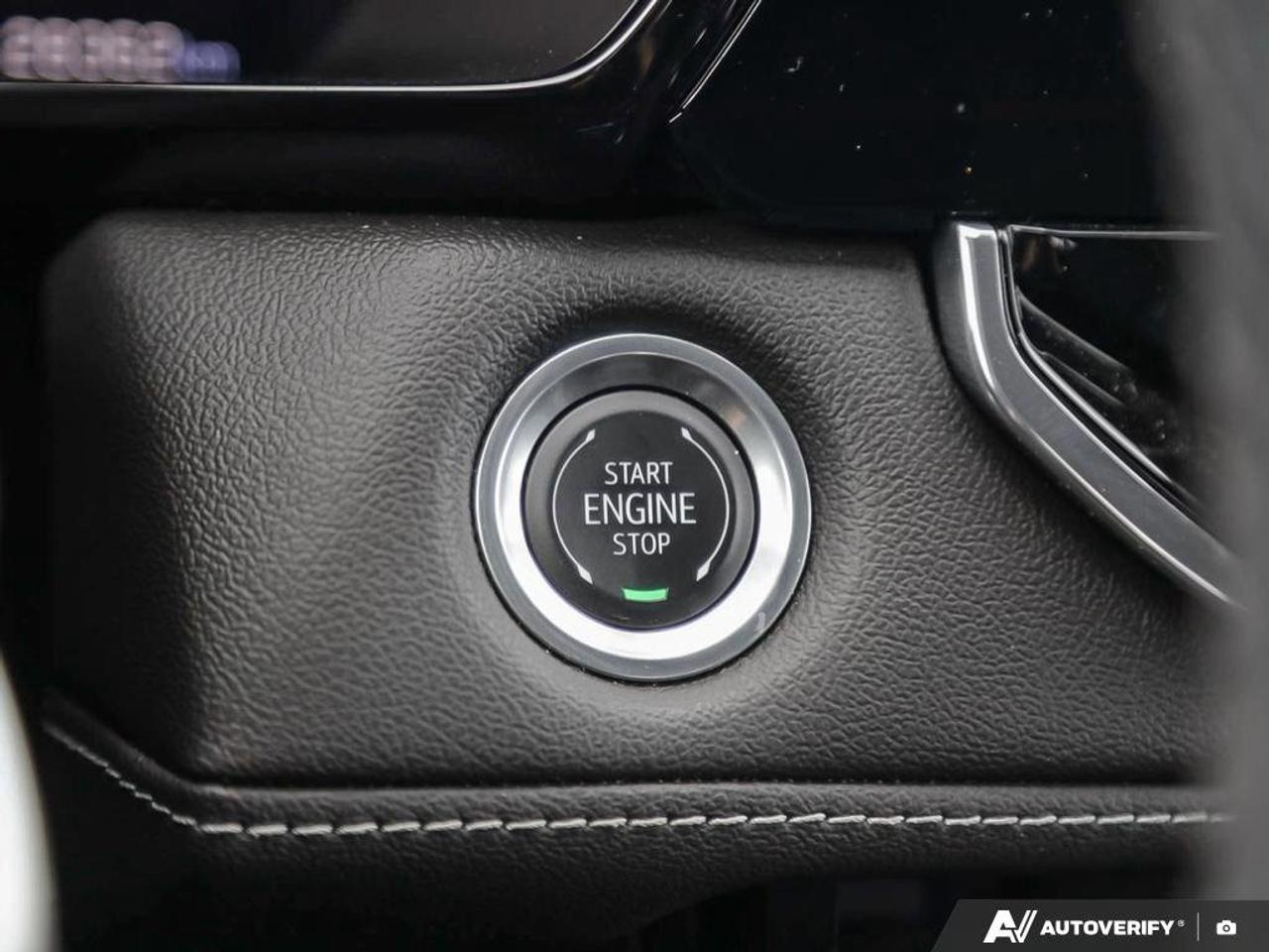 2024 Chevrolet Colorado 4WD LT   Backup Camera   Heated Seats   Apple CarP Photo