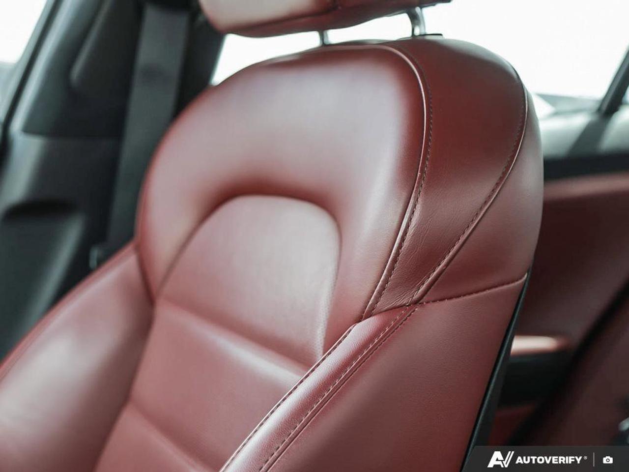2020 Kia Stinger GT Limited   AWD   Heated & Cooled Seats   Apple C Photo
