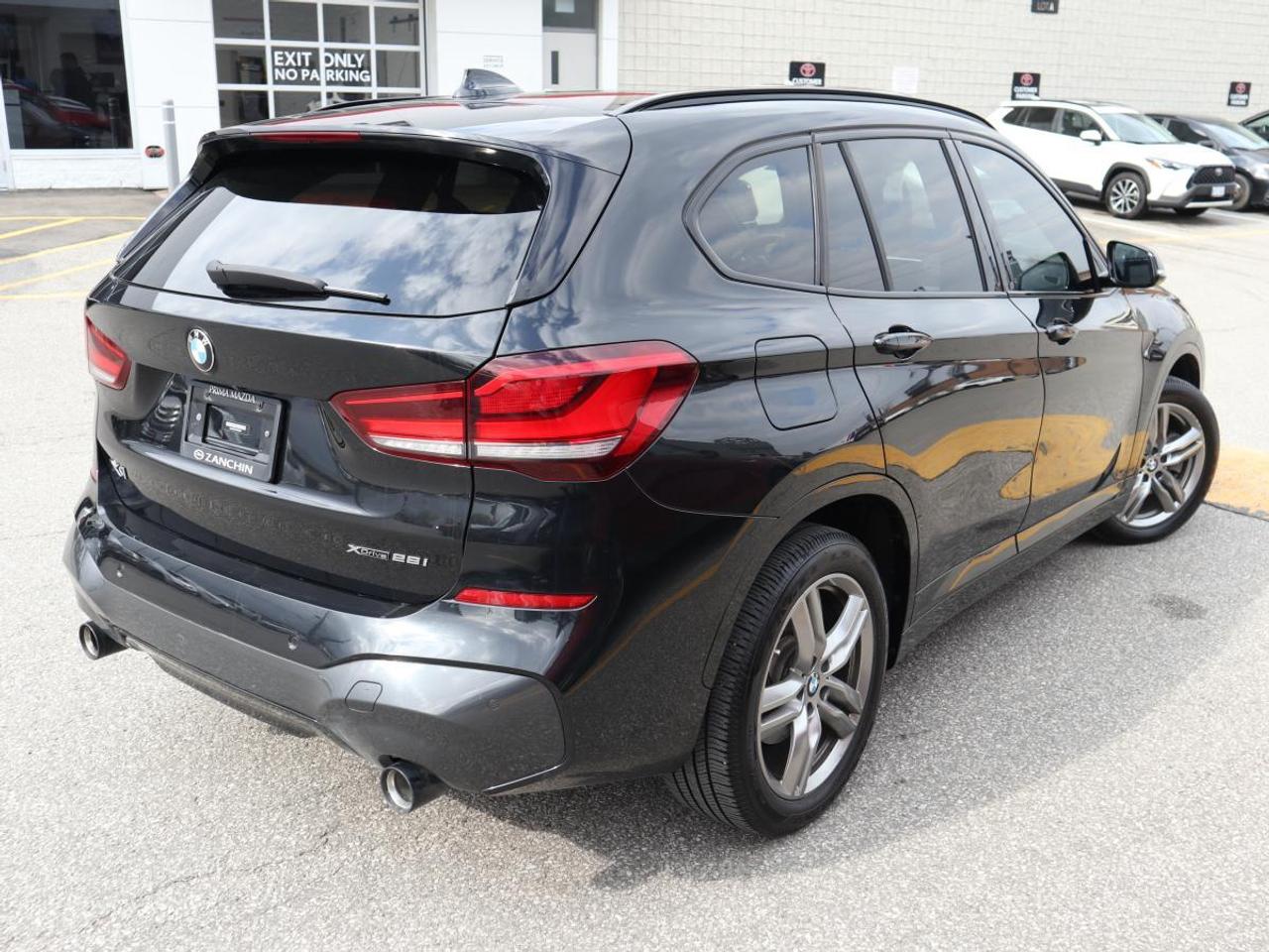 2021 BMW X1 M SPORT/ PANOROOF/ LEATHER/ NAVI/ BACKUP CAMERA Photo