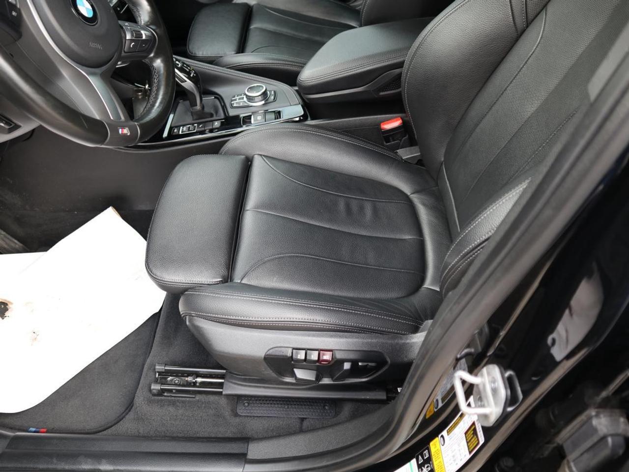2021 BMW X1 M SPORT/ PANOROOF/ LEATHER/ NAVI/ BACKUP CAMERA Photo