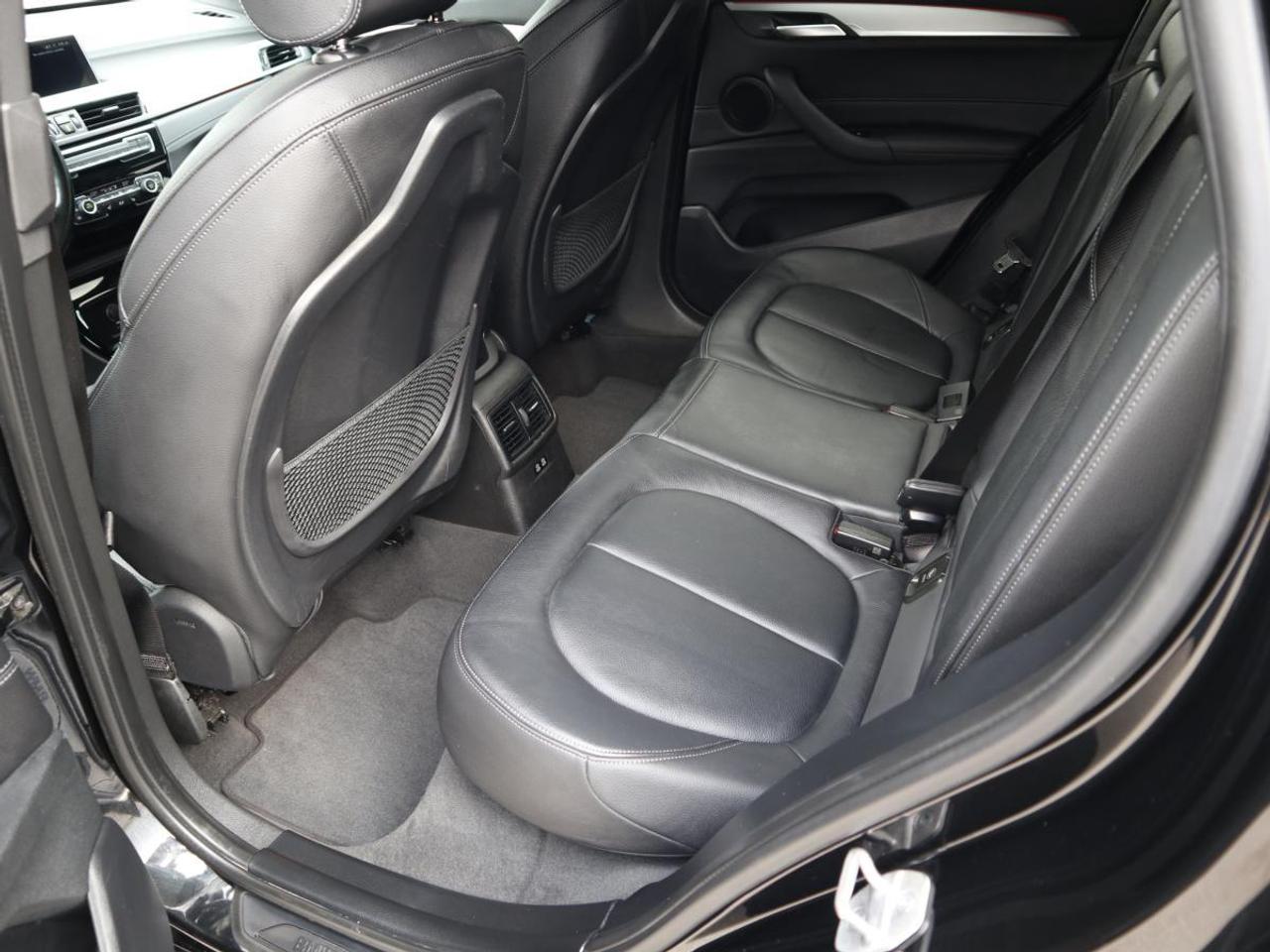 2021 BMW X1 M SPORT/ PANOROOF/ LEATHER/ NAVI/ BACKUP CAMERA Photo