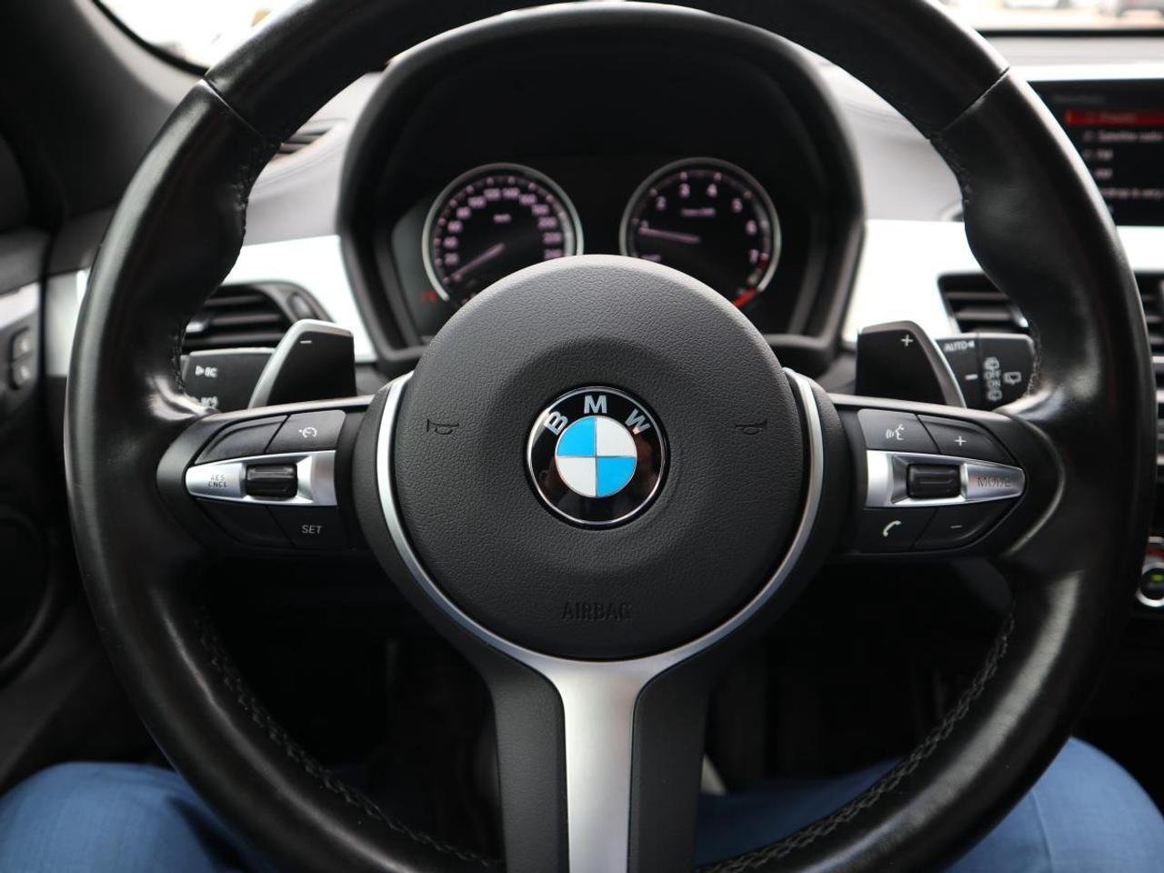 2021 BMW X1 M SPORT/ PANOROOF/ LEATHER/ NAVI/ BACKUP CAMERA Photo