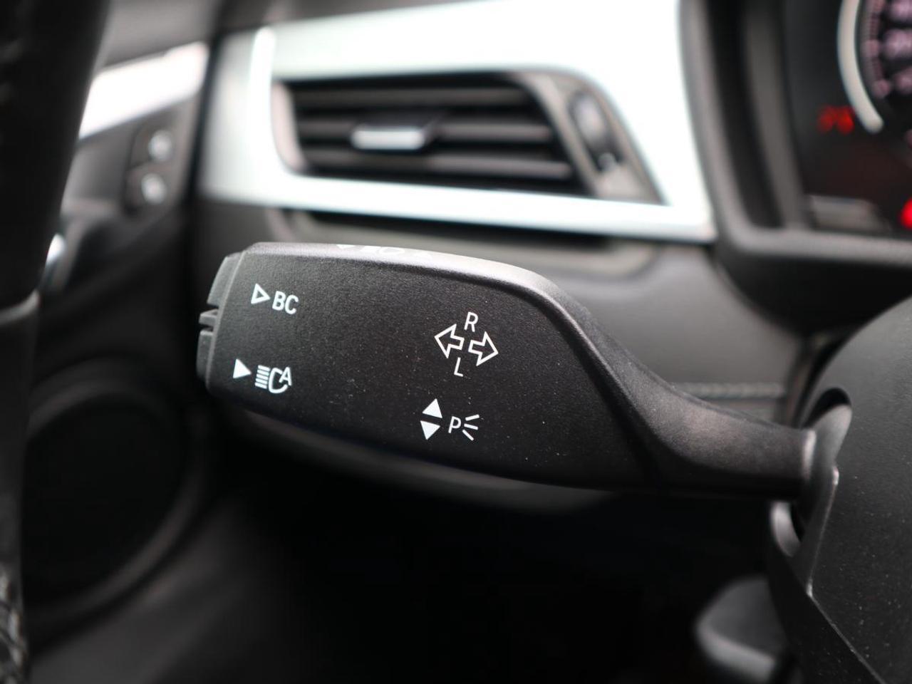 2021 BMW X1 M SPORT/ PANOROOF/ LEATHER/ NAVI/ BACKUP CAMERA Photo