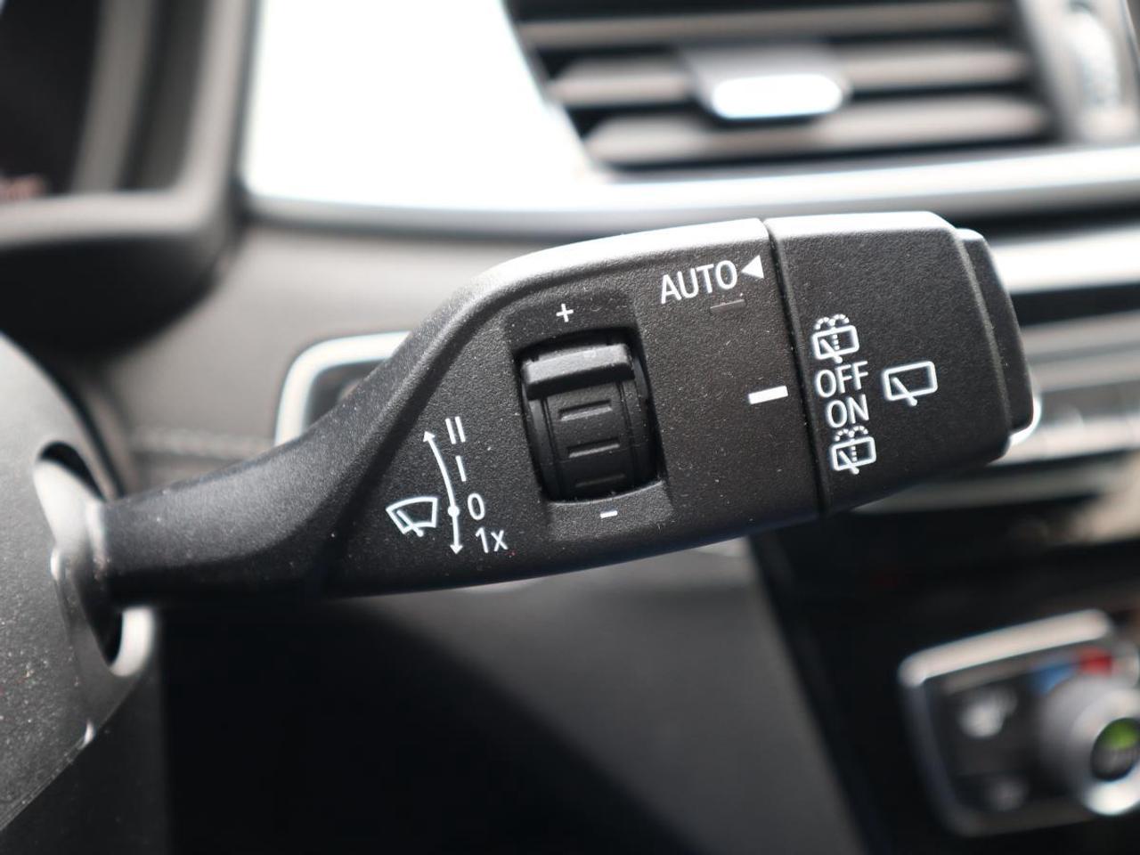 2021 BMW X1 M SPORT/ PANOROOF/ LEATHER/ NAVI/ BACKUP CAMERA Photo