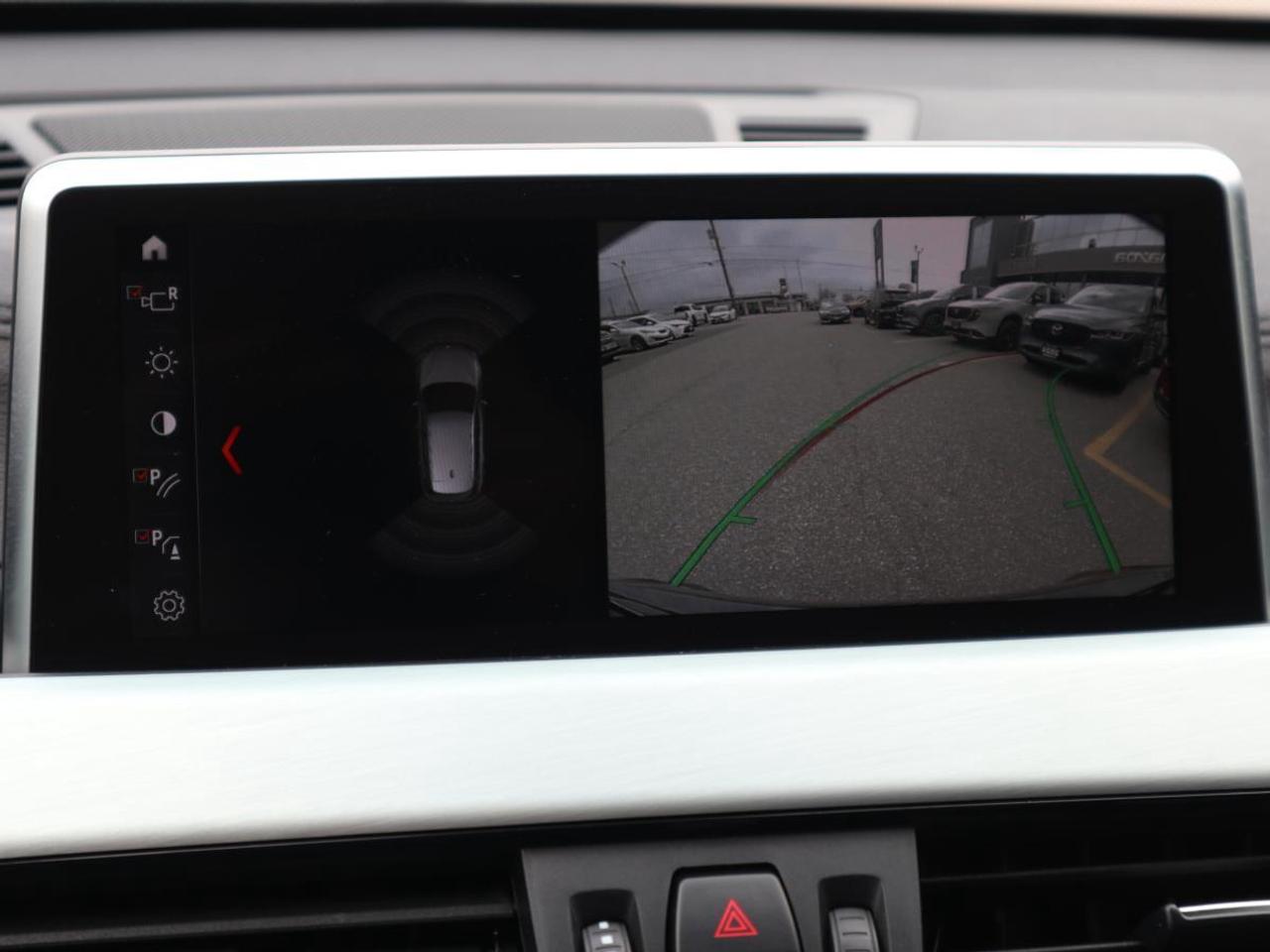 2021 BMW X1 M SPORT/ PANOROOF/ LEATHER/ NAVI/ BACKUP CAMERA Photo