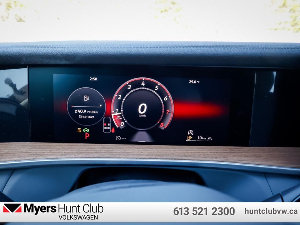 2026 Volkswagen Tiguan Highline Turbo R-Line Photo