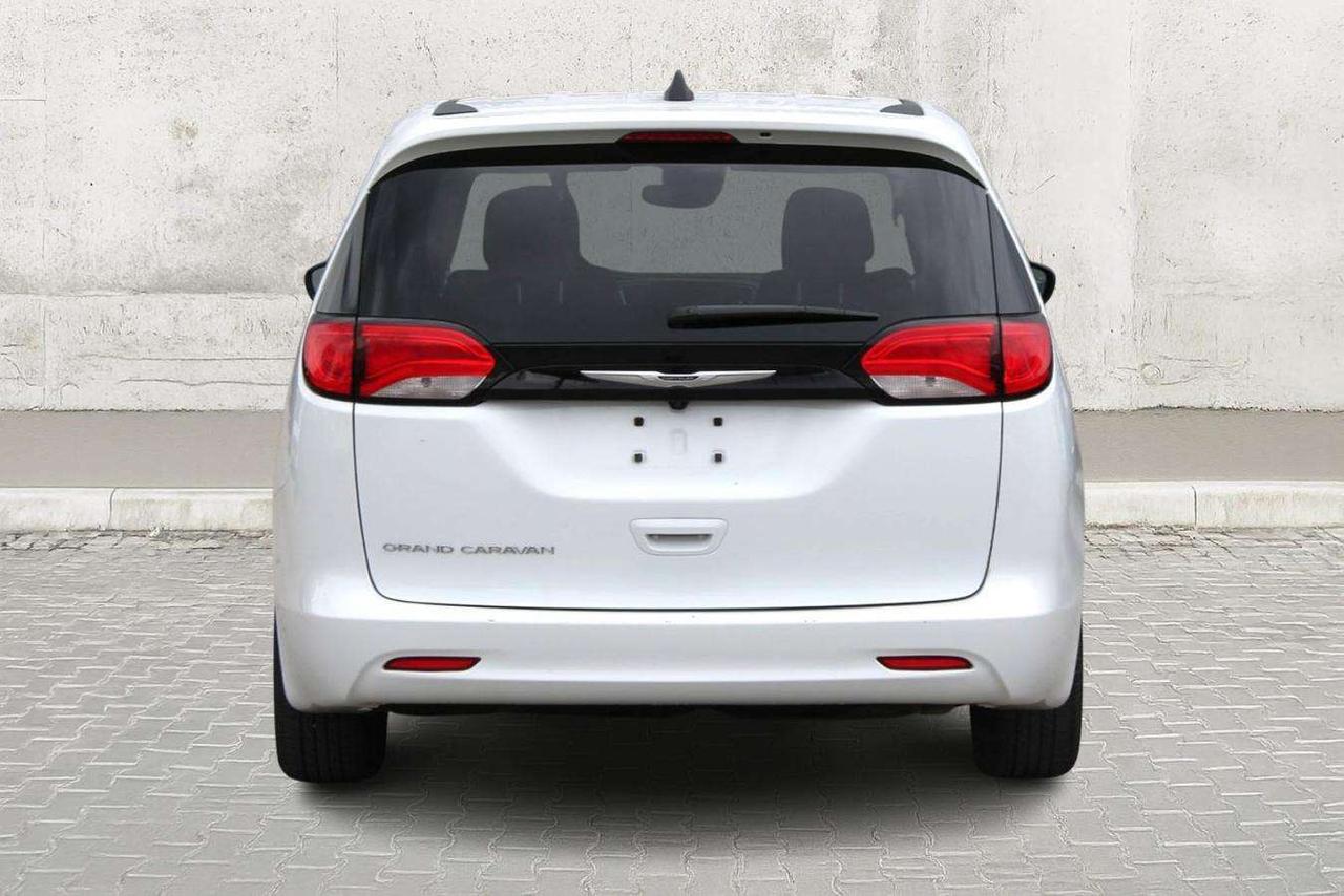 2024 Chrysler Grand Caravan SXT  SiriusXM AppleCarPlay HtdSeats BkpCam Photo