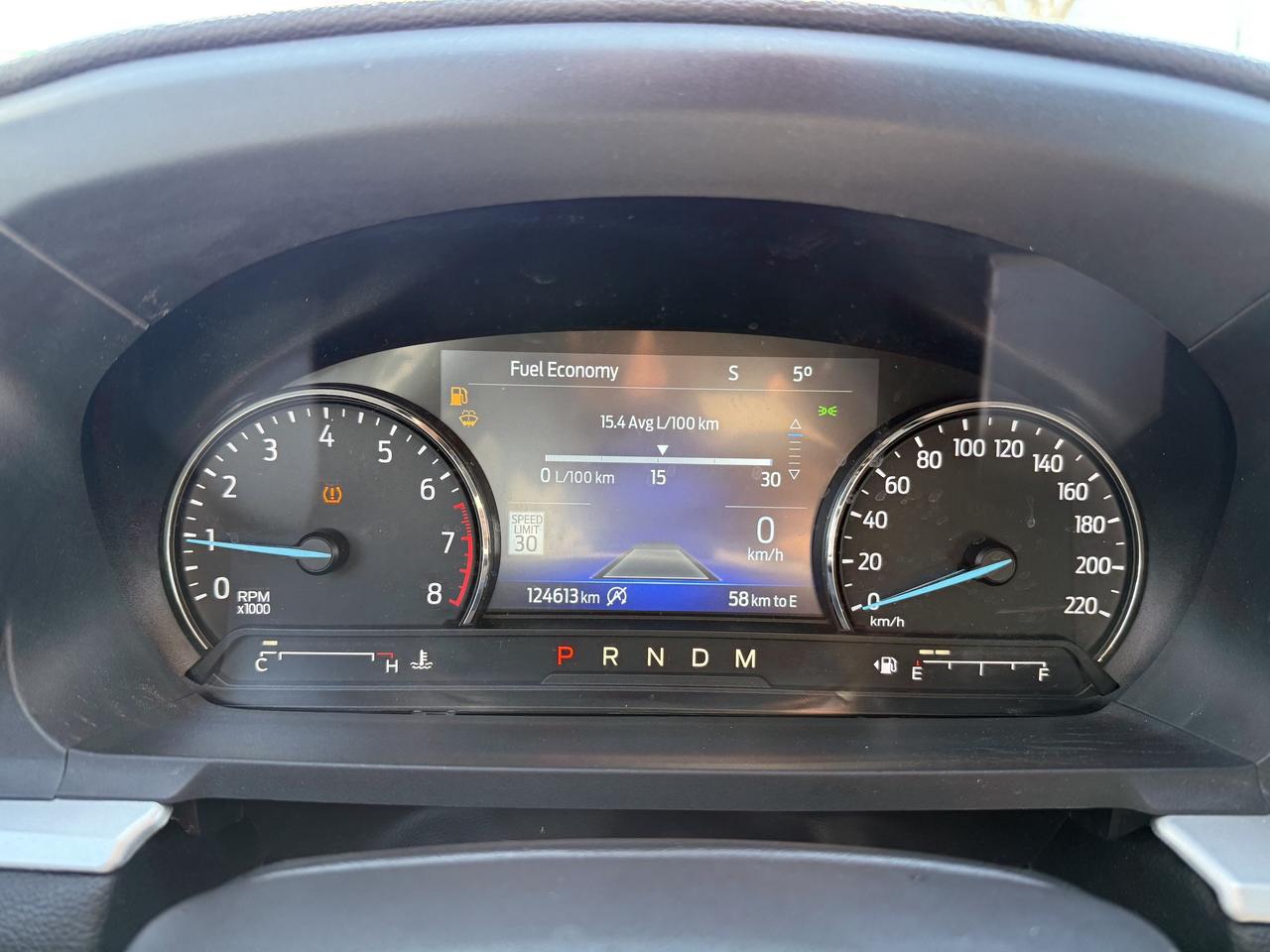 2020 Ford Explorer No Accidents l XLT l 7 Passanger l AWD l Pano Roof Photo