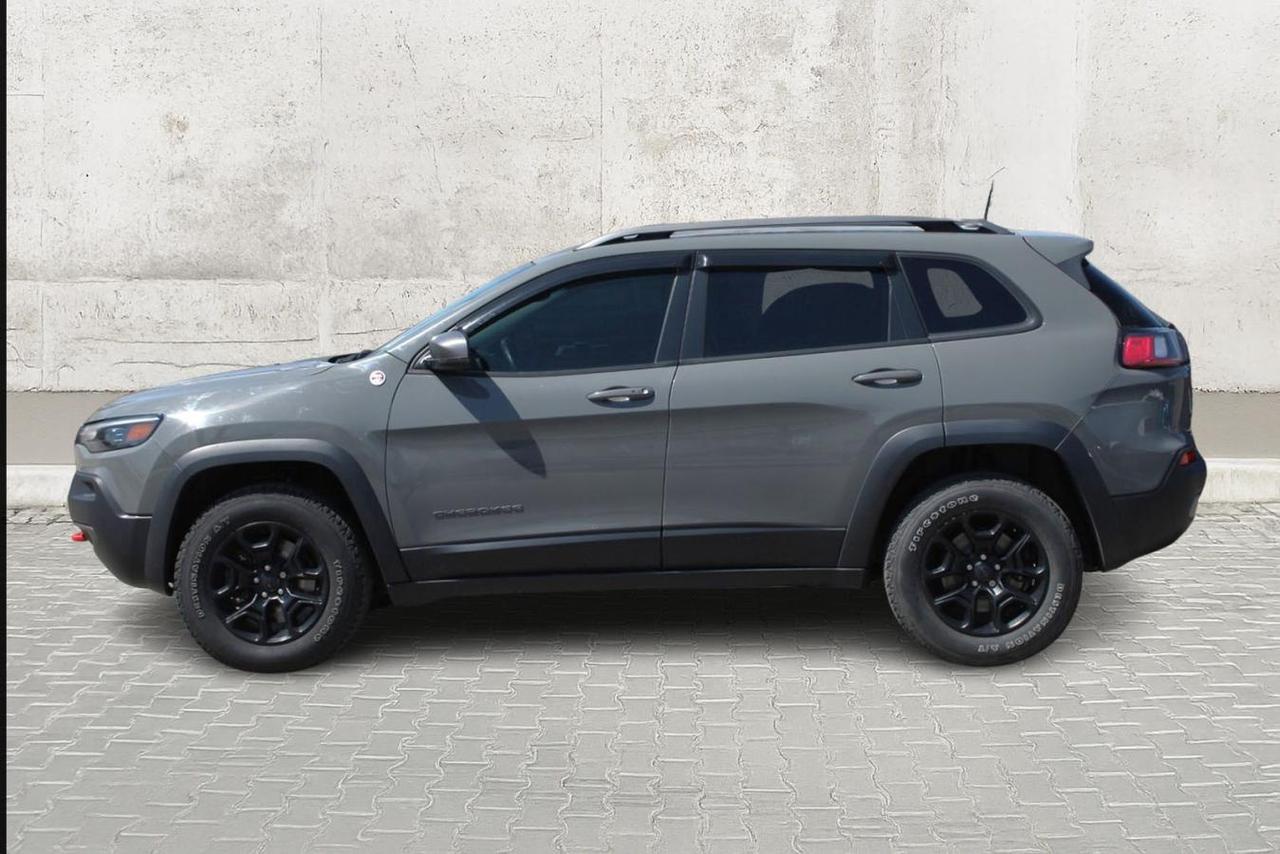 2019 Jeep Cherokee Trailhawk  Gps SiriusXM BkpCam HtdSeats DriveModes Photo2