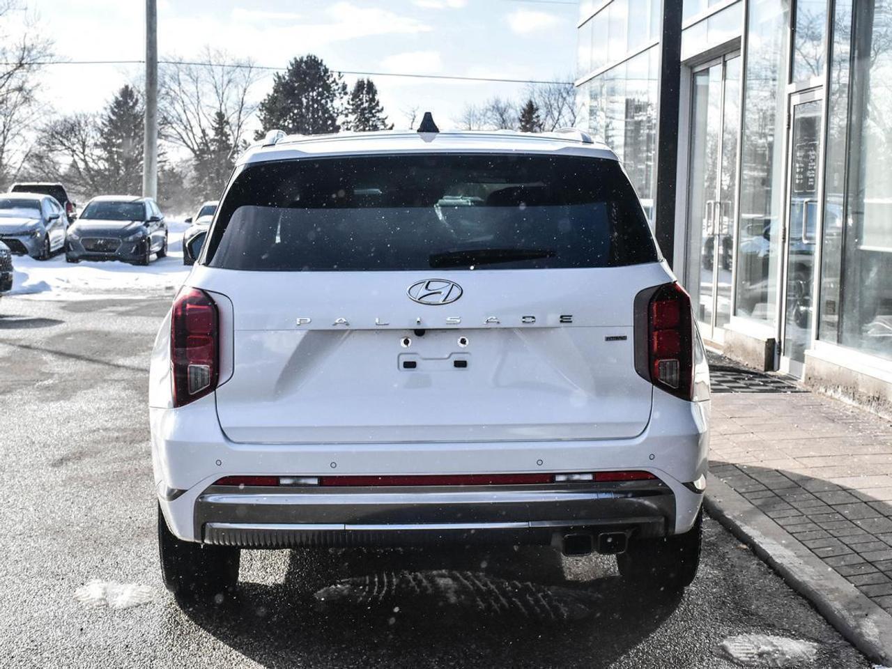2025 Hyundai PALISADE Ultimate Calligraphy 7-Passenger AWD Photo