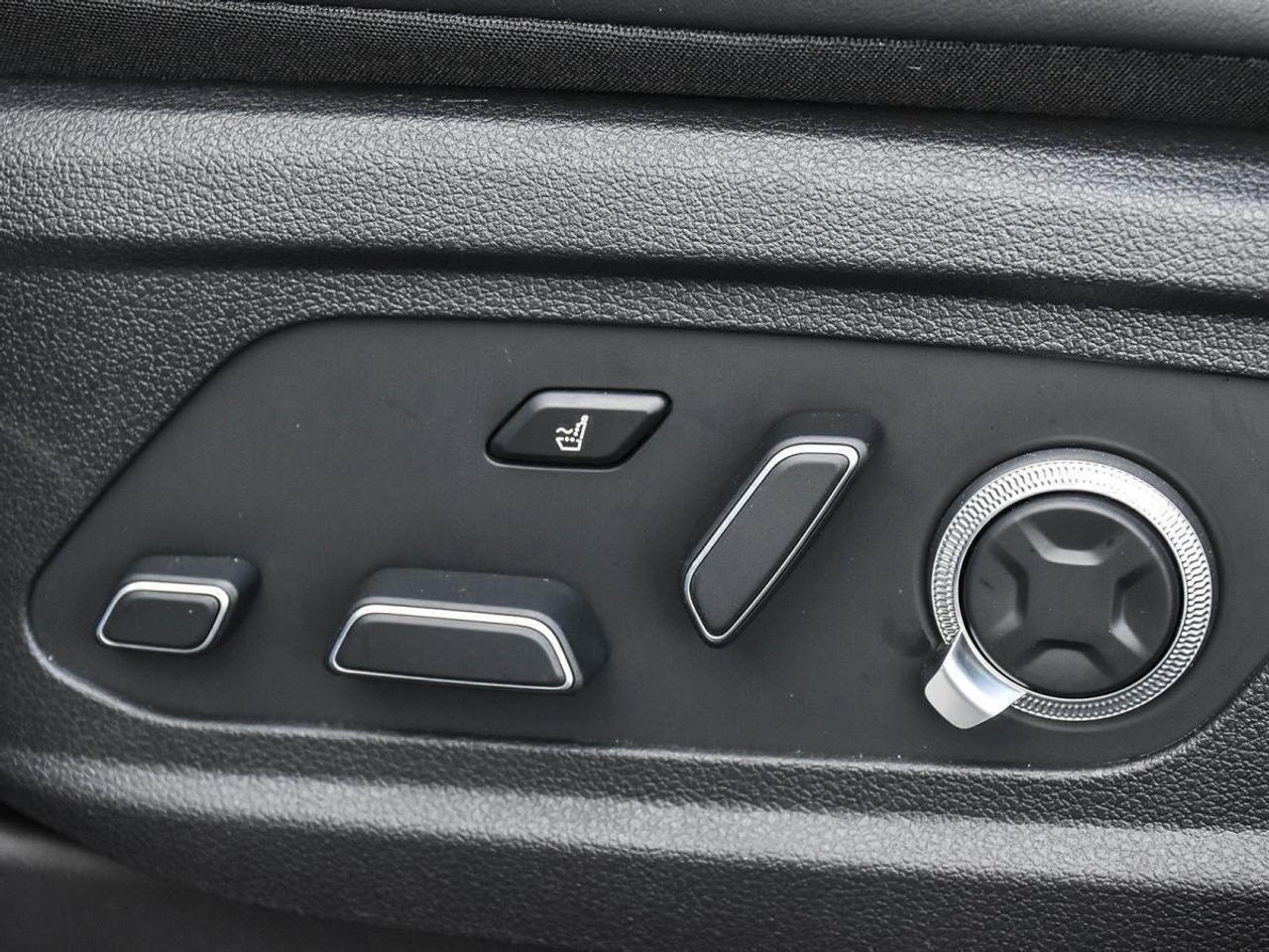 2025 Hyundai PALISADE Ultimate Calligraphy 7-Passenger AWD Photo