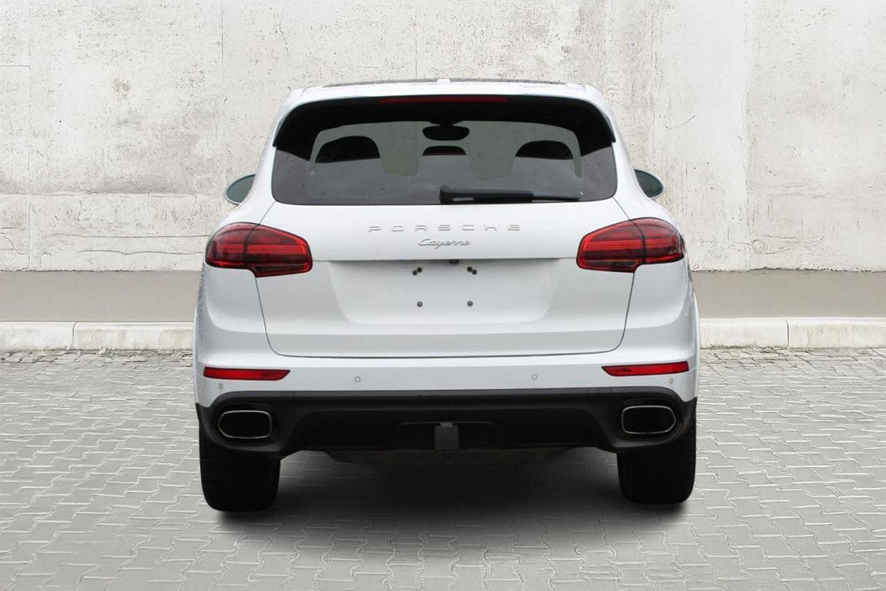 2017 Porsche Cayenne LTD  Gps Moonroof BkpCam ParkingSensors HtdSeats Photo4