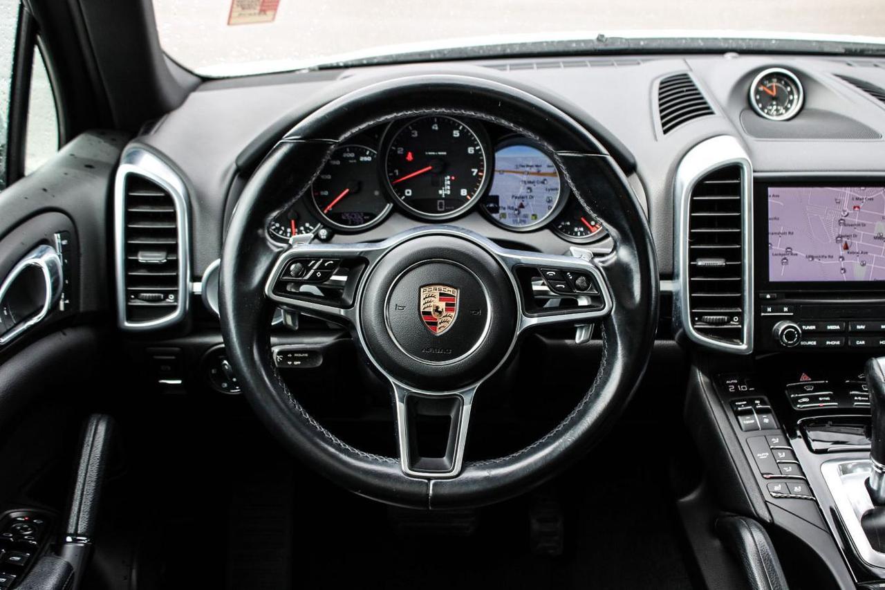 2017 Porsche Cayenne LTD  Gps Moonroof BkpCam ParkingSensors HtdSeats Photo