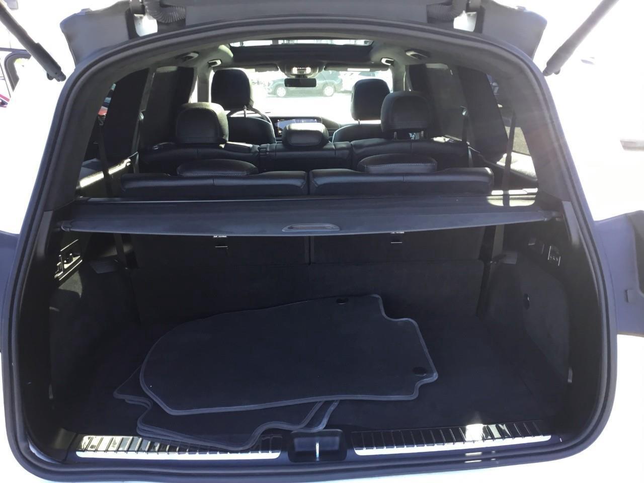 2023 Mercedes-Benz GLS450  Photo