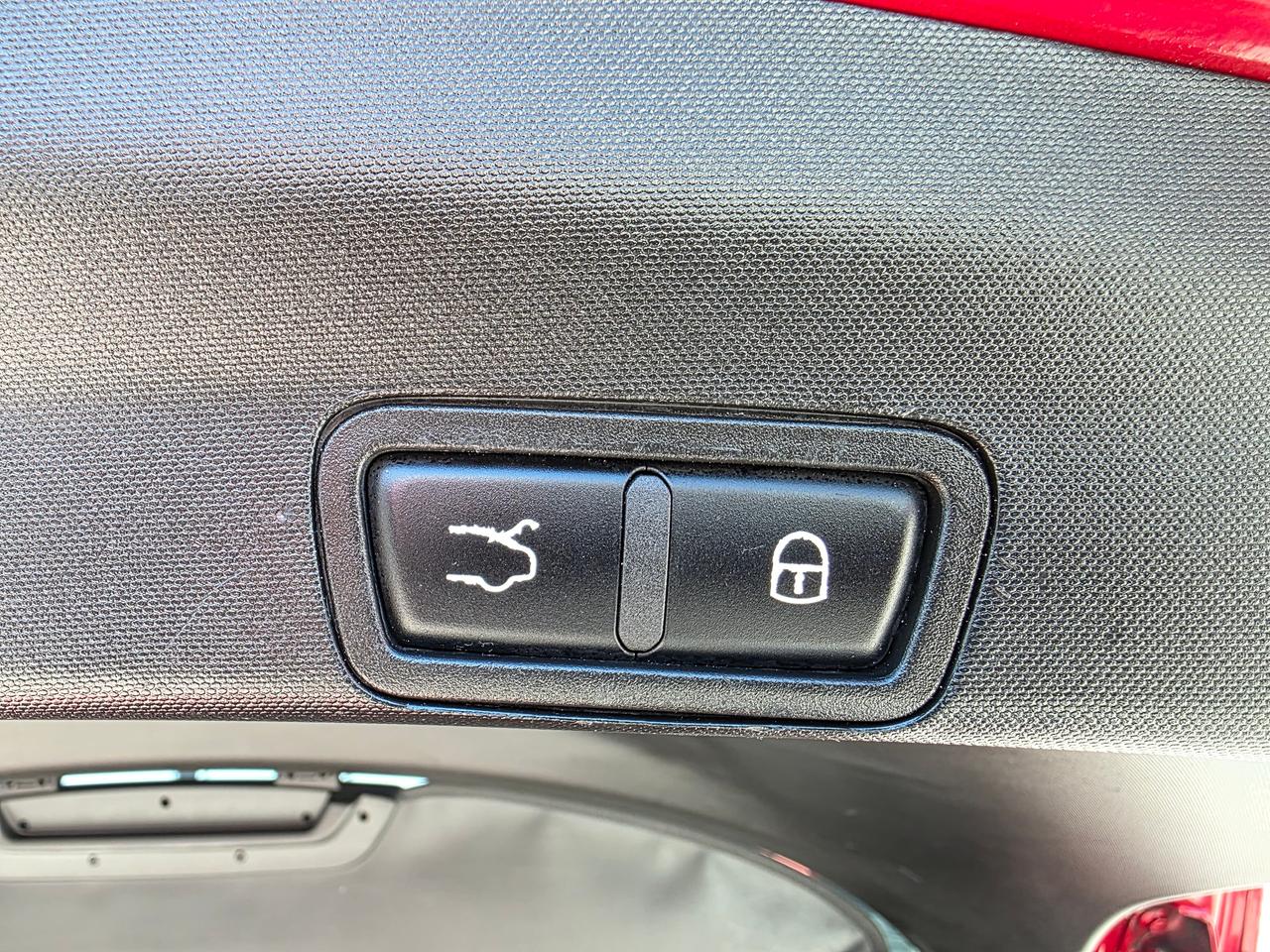 2018 Alfa Romeo Stelvio Ti Q4 AWD Photo