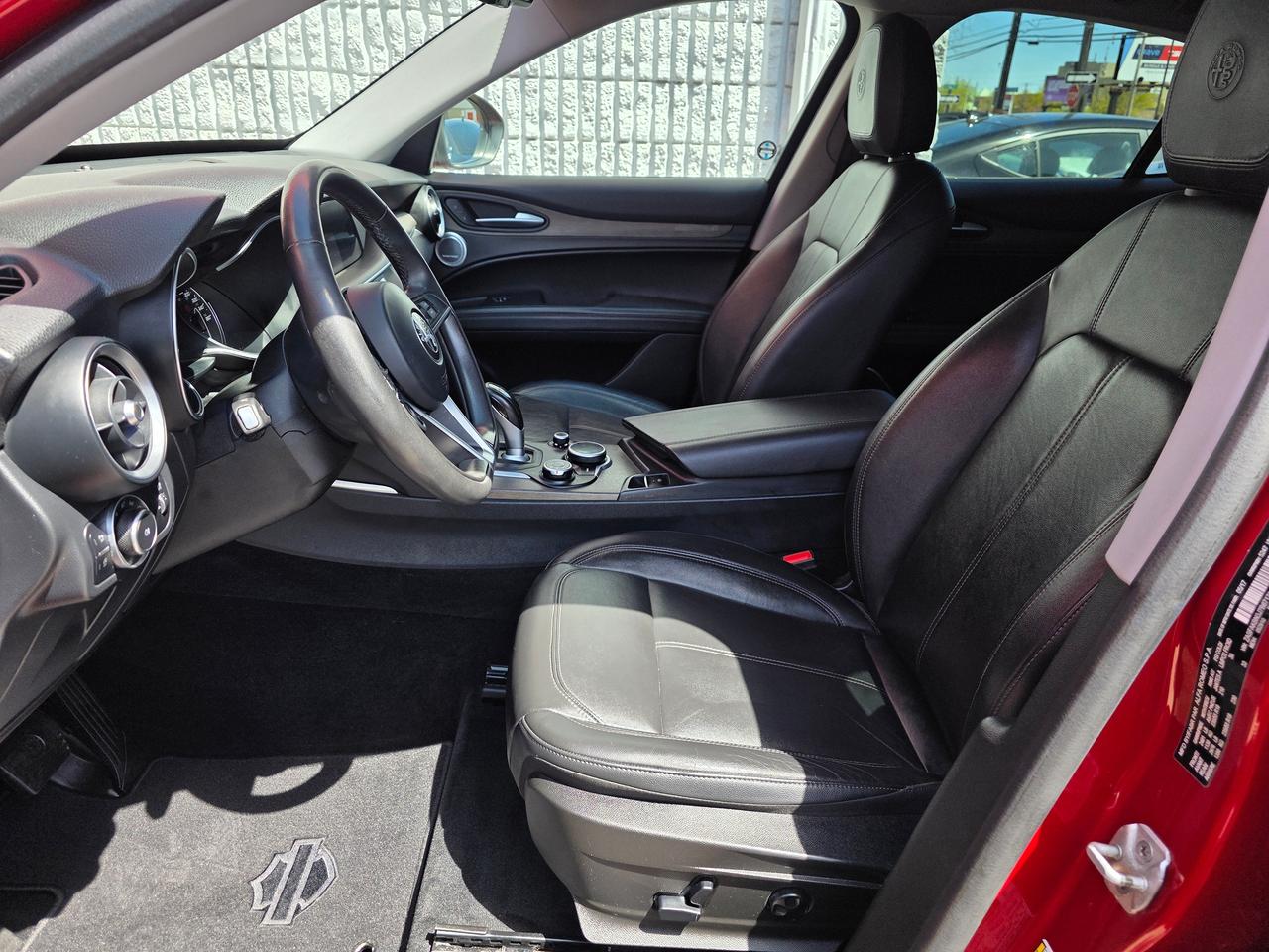 2018 Alfa Romeo Stelvio Ti Q4 AWD Photo