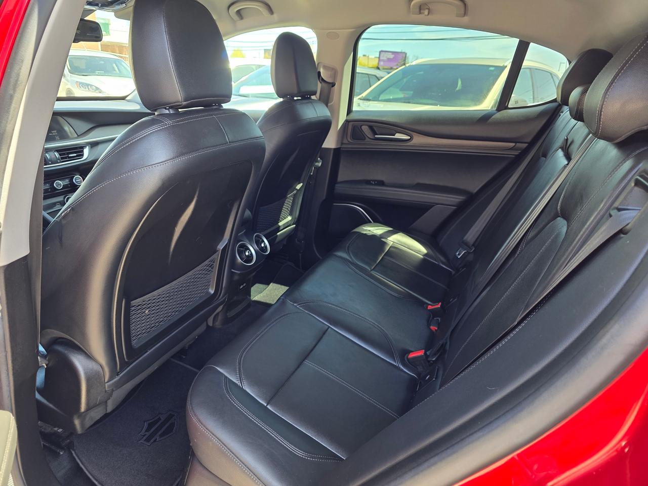 2018 Alfa Romeo Stelvio Ti Q4 AWD Photo