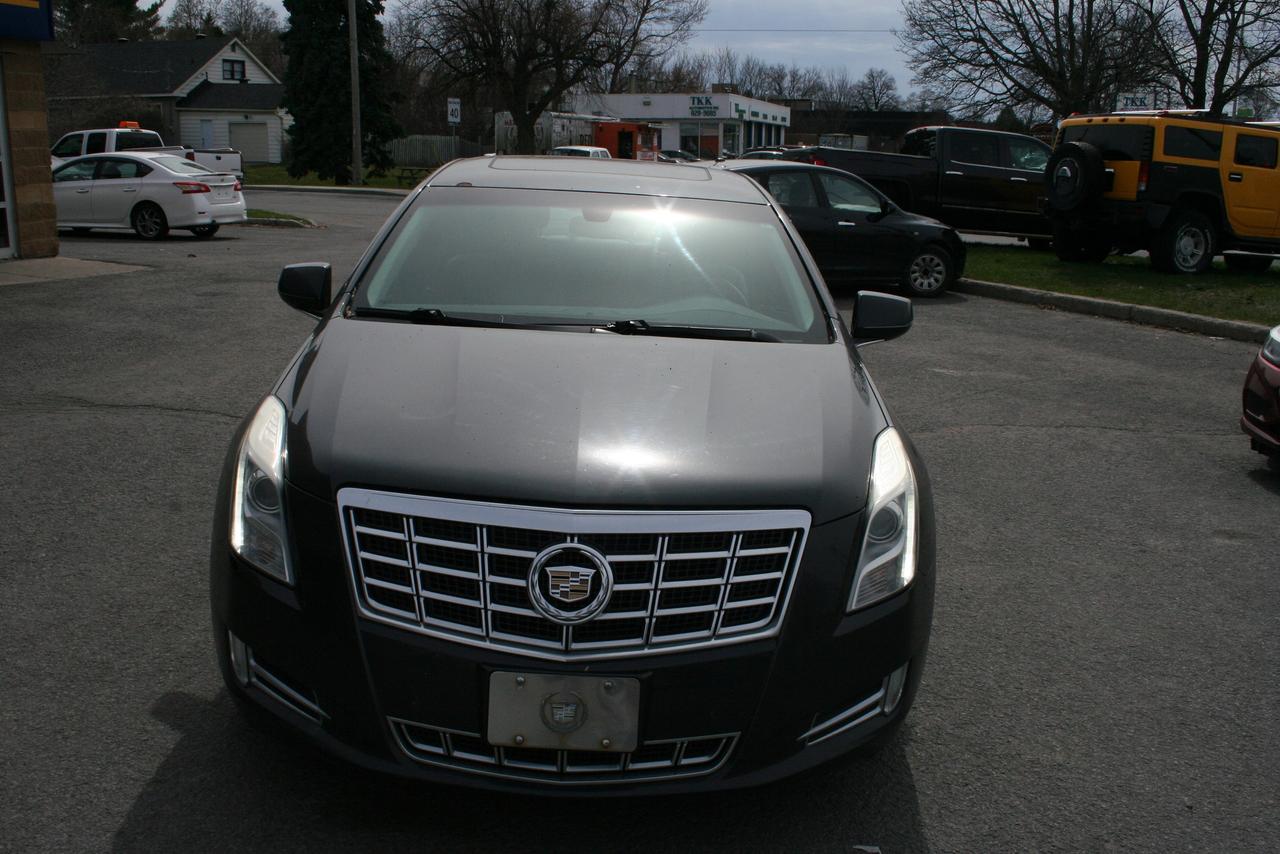 2013 Cadillac XTS Luxury Collection Photo