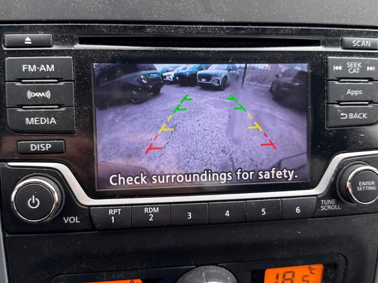 2016 Nissan Frontier SV    4WD   1 OWNER   NO ACCIDENTS Photo