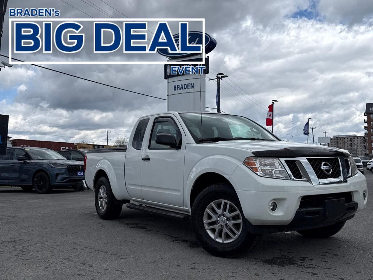 2016 Nissan Frontier SV    4WD   1 OWNER   NO ACCIDENTS Photo0