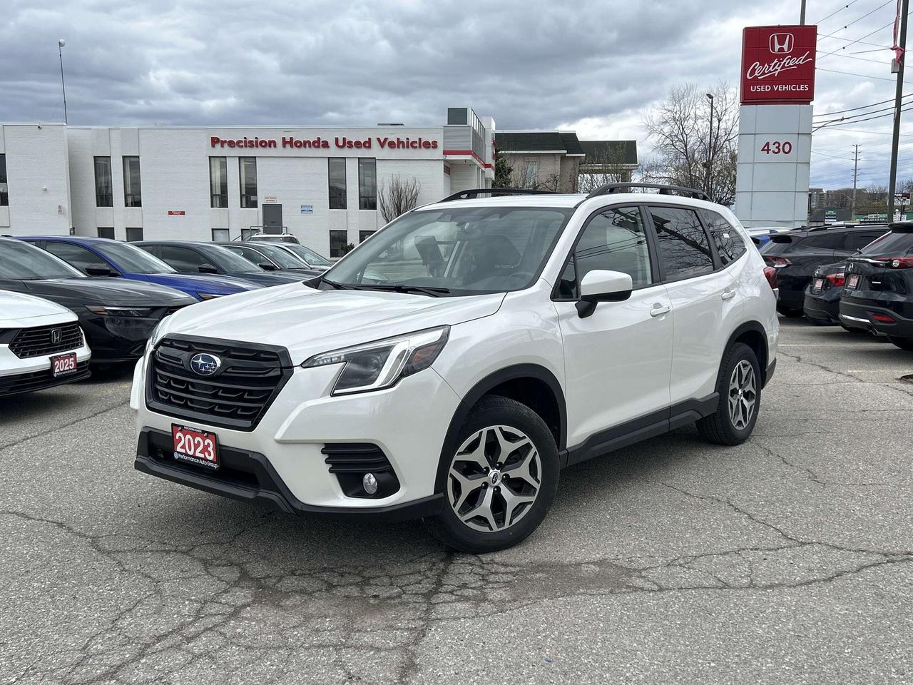 2023 Subaru Forester TOURING Photo