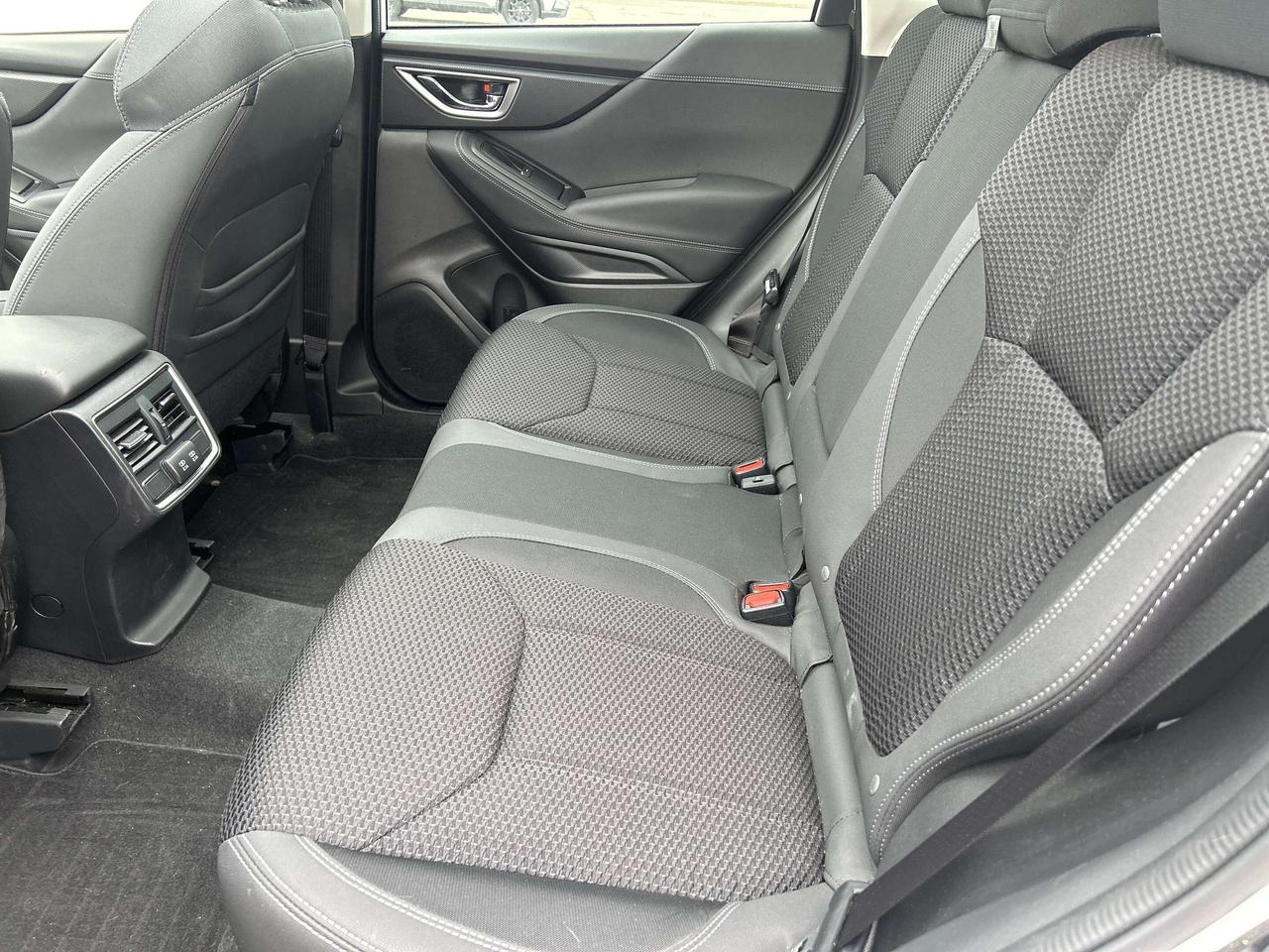 2023 Subaru Forester TOURING Photo