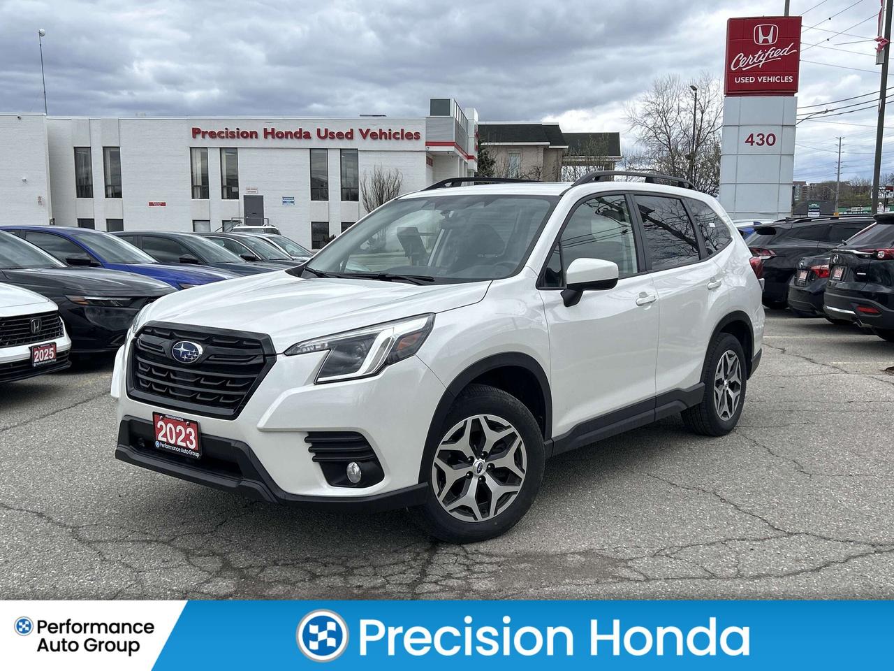 2023 Subaru Forester TOURING Photo0