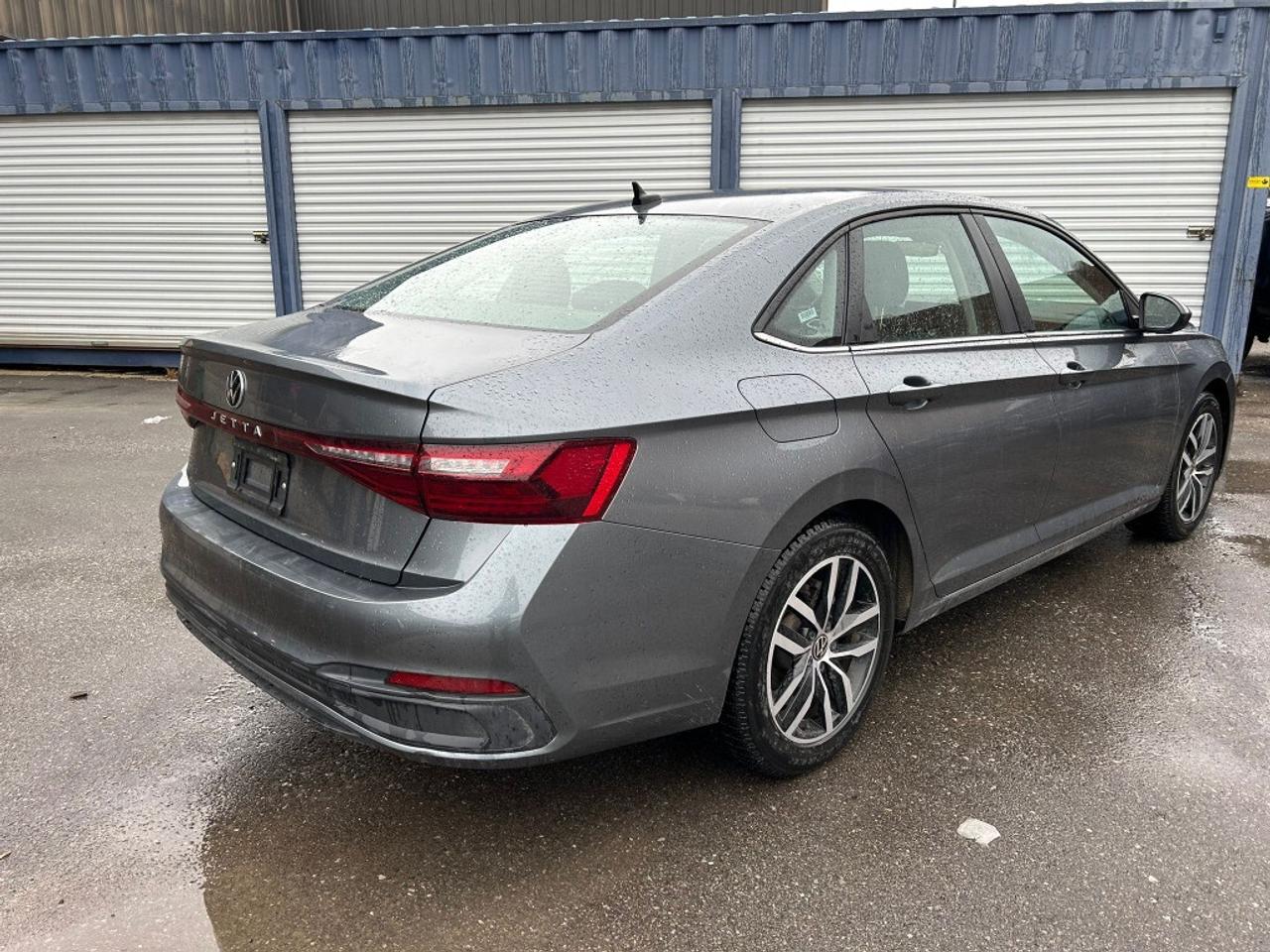 2025 Volkswagen Jetta Comfortline/ Leather/NAVI/Android CarPlay /Remote Photo