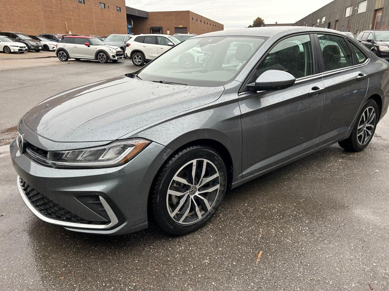 2025 Volkswagen Jetta Comfortline/ Leather/NAVI/Android CarPlay /Remote Photo