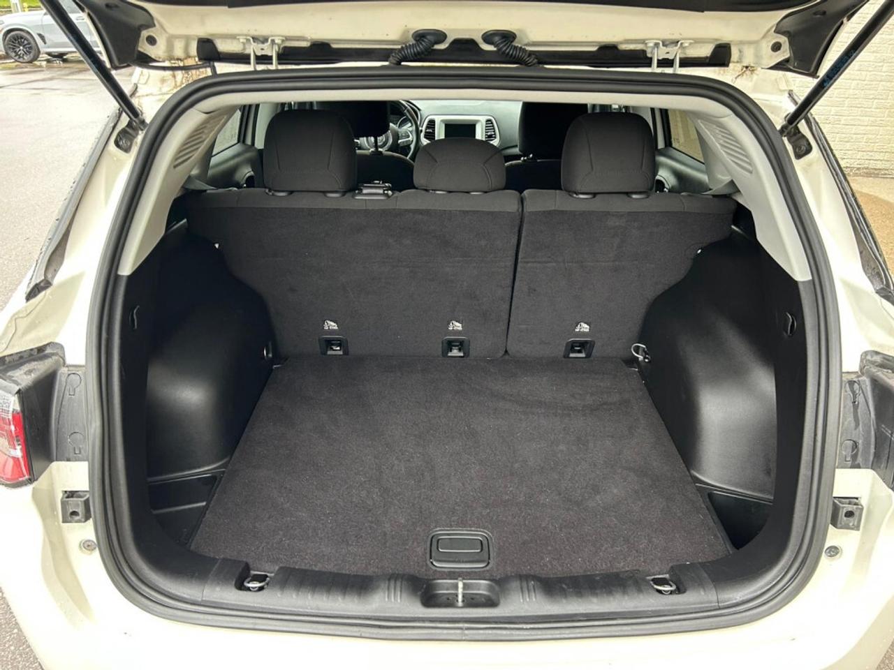 2021 Jeep Compass Sport 4dr 4x4/Clean Carfax/Low KM/Very Well mainta Photo