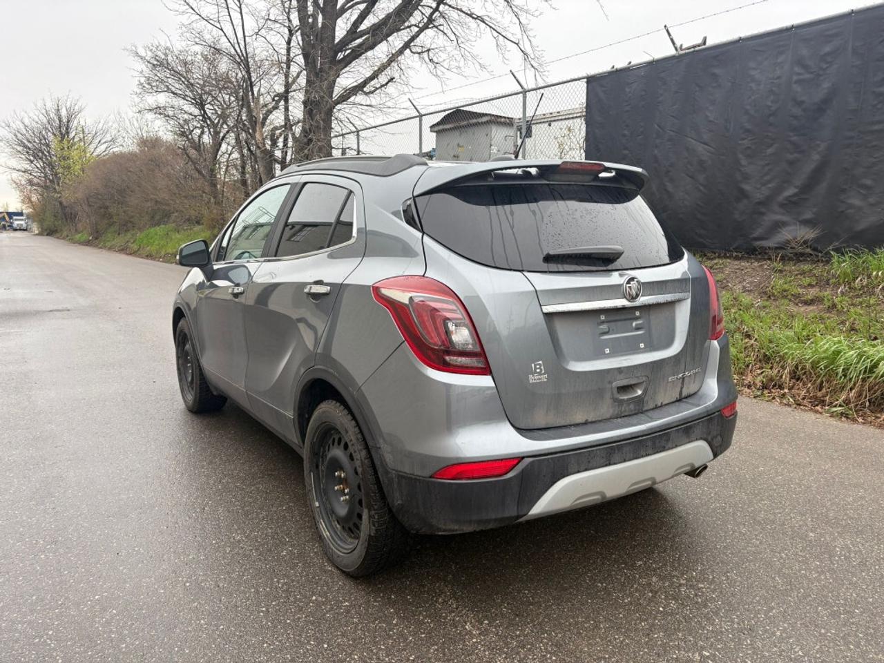2019 Buick Encore Sport Touring/ Leather/ Android/Back Up Cam/ Bluet Photo4
