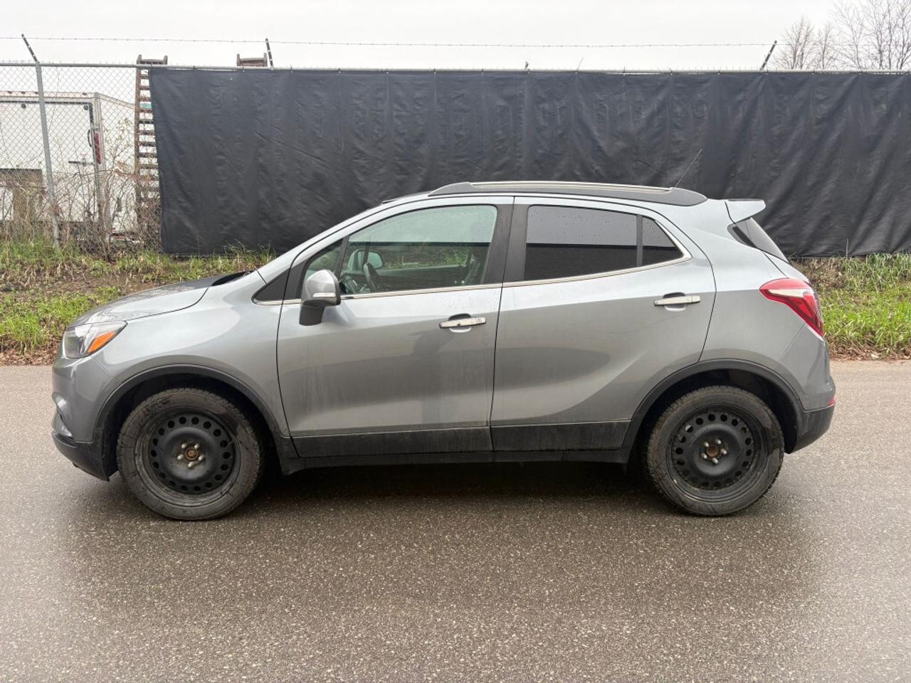 2019 Buick Encore Sport Touring/ Leather/ Android/Back Up Cam/ Bluet Photo