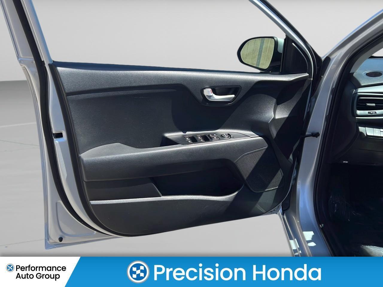 2023 Kia Rio LX Photo