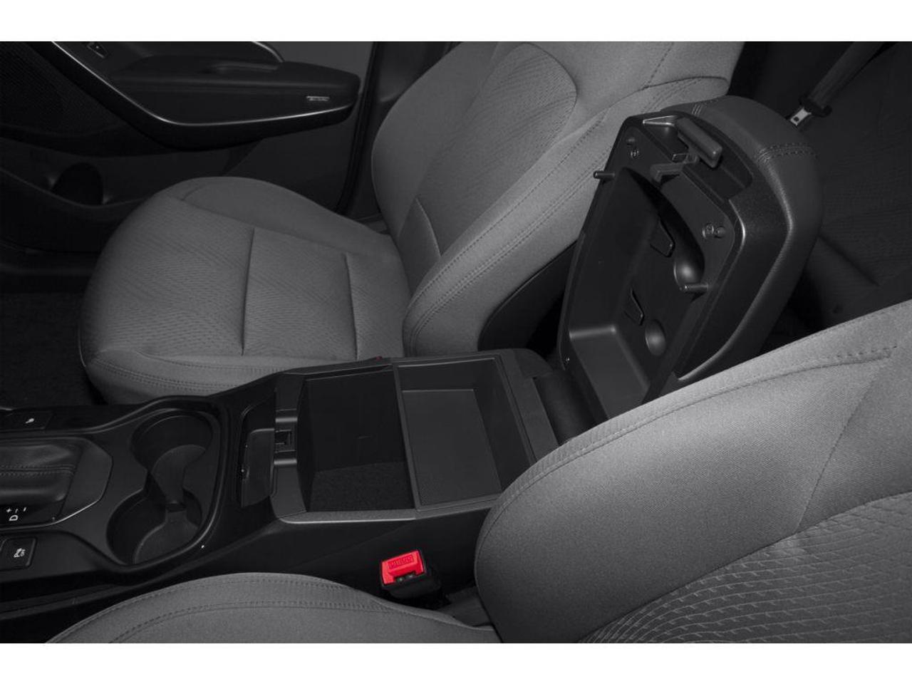 2014 Hyundai Santa Fe Sport 2.4 Base (A6) 4dr Front-Wheel Drive Photo