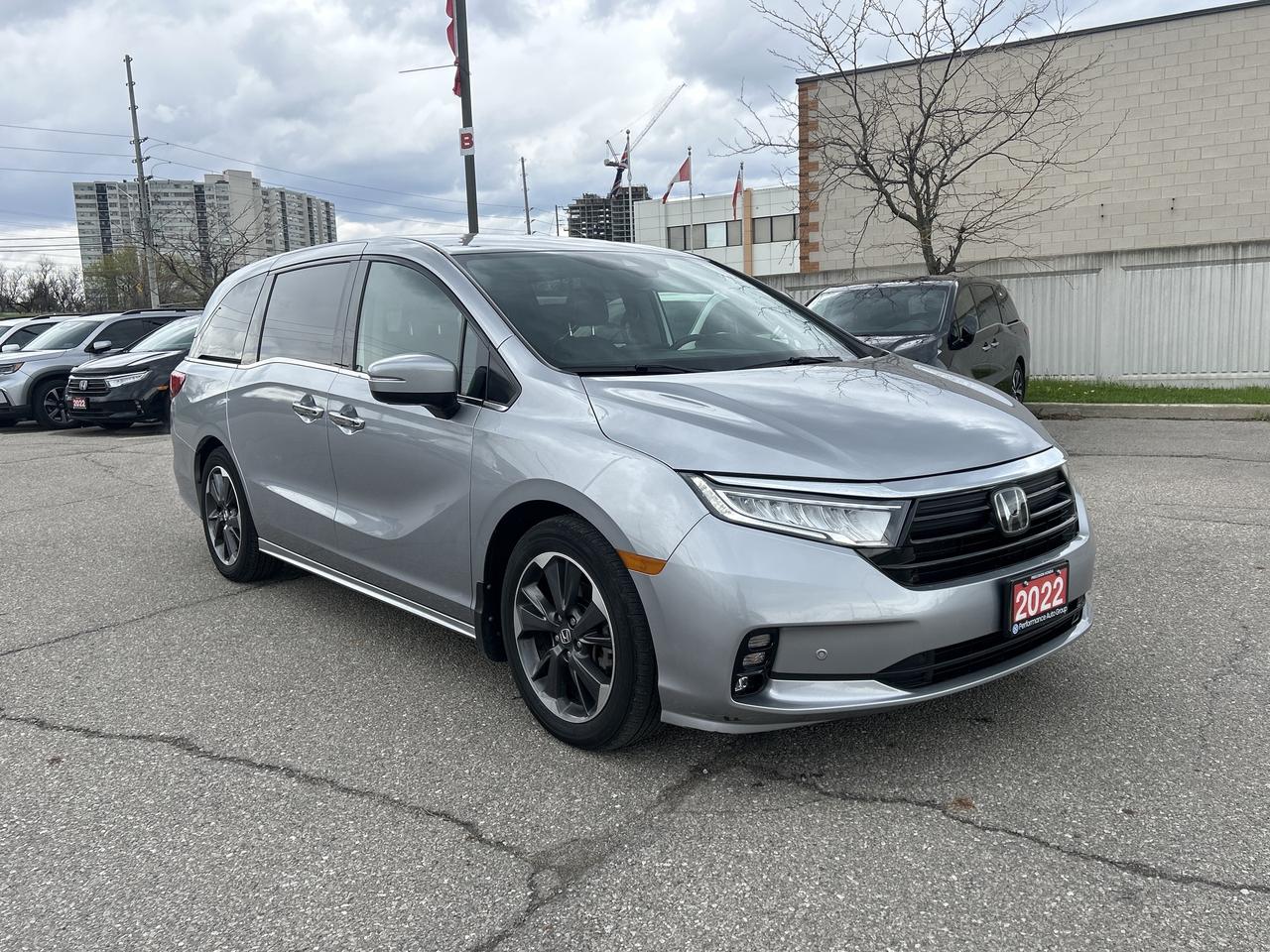 2022 Honda Odyssey Touring Photo