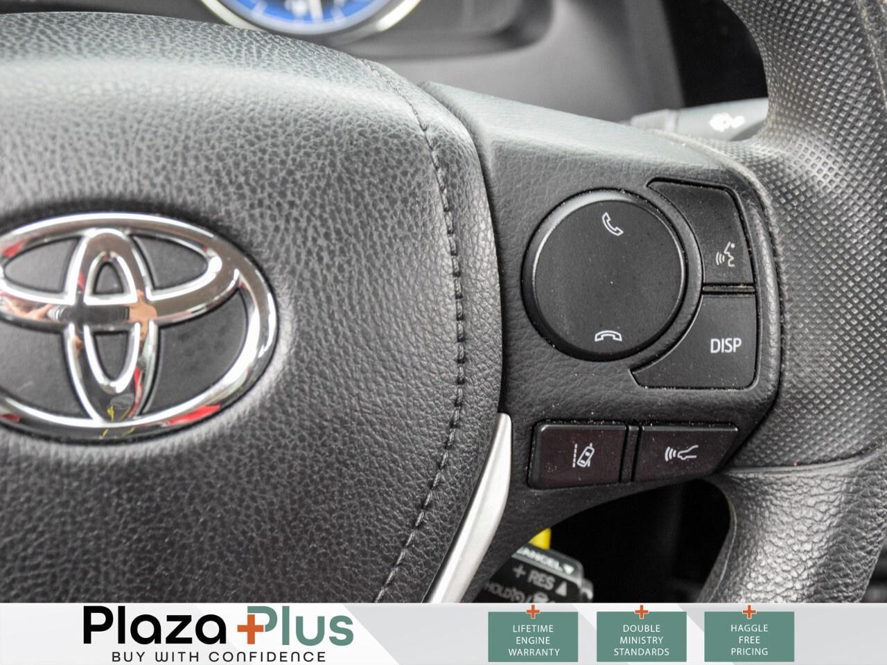 2019 Toyota Corolla LE 1 Owner   Certified   Local Car / Photo