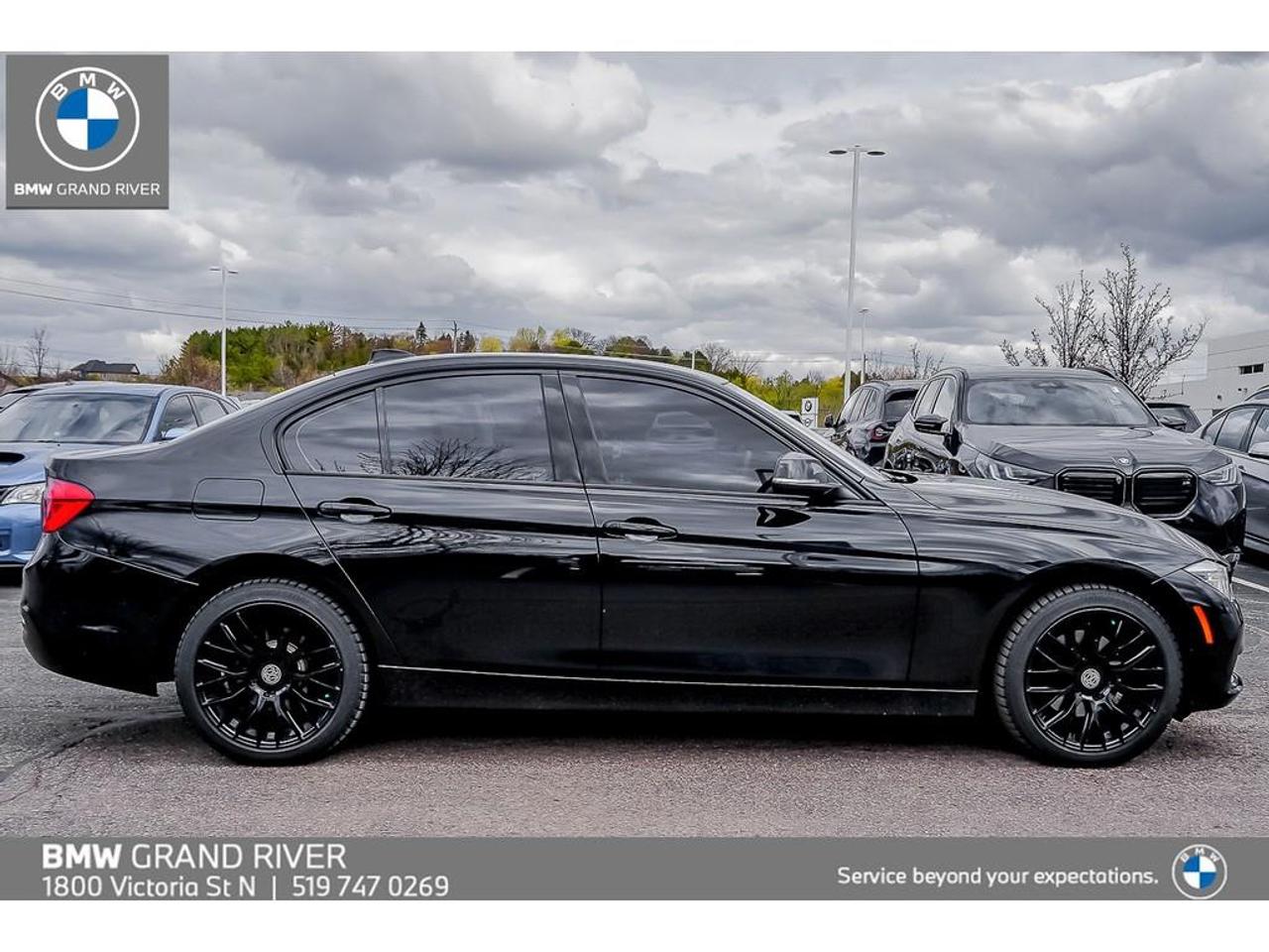 2018 BMW 330 i xDrive 4dr All-Wheel Drive Sedan Photo